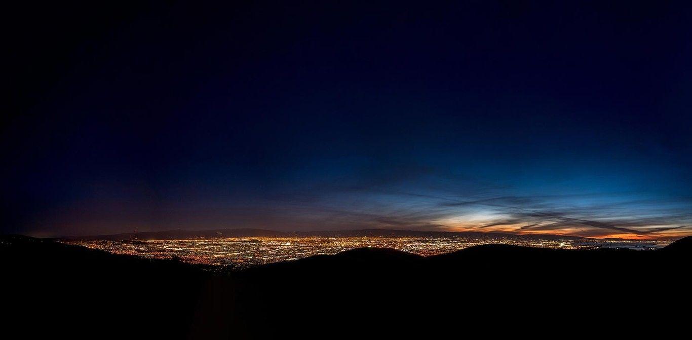 city scape at night